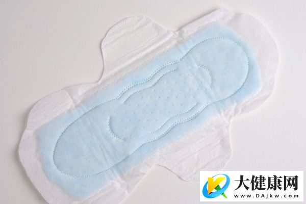 月经推迟不来是什么原因引起的 常见生理和病理因素分析